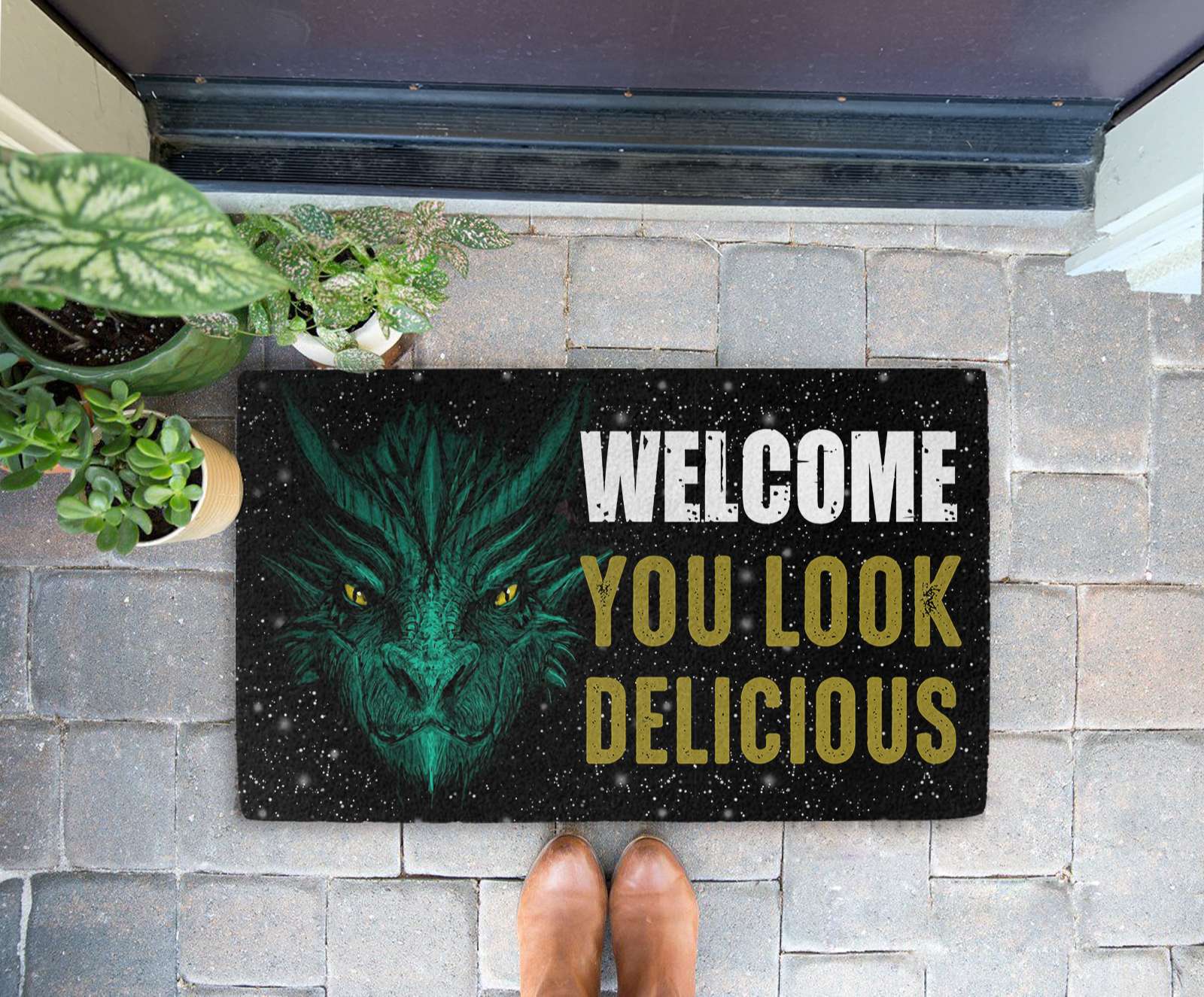 DM2806077 Dragon2BWelcome2BYou2BLook2BDelicious2BCoir2BDoormat HYqaU